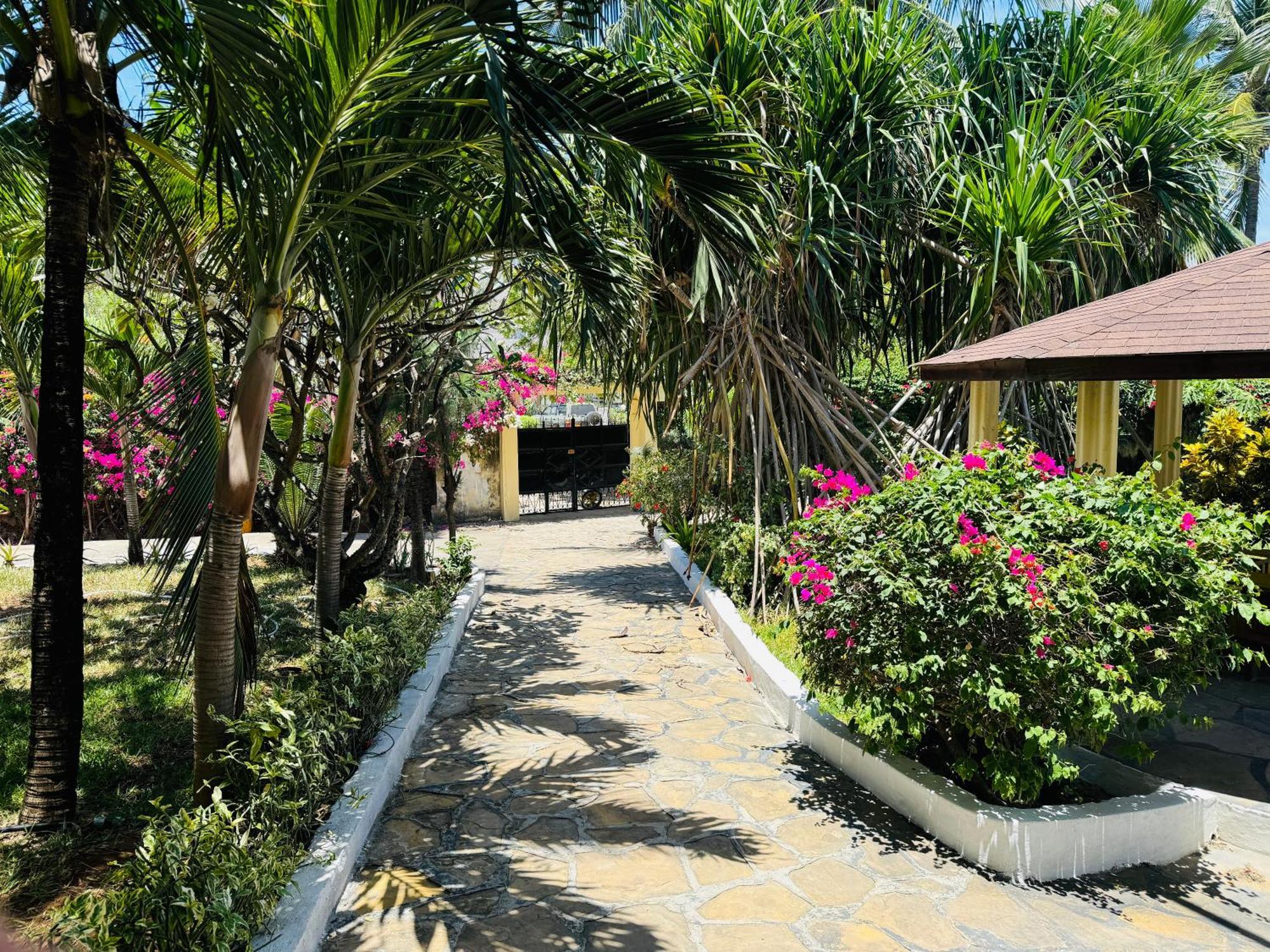 Villa Jakasa Watamu Exterior photo